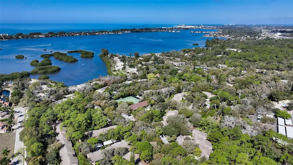 1601 Bayhouse Point Drive Sarasota FL 34231