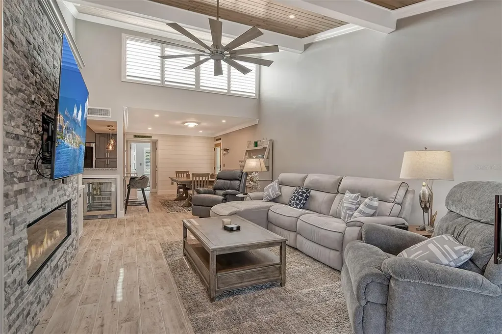 1601 Bayhouse Point Drive Sarasota FL 34231
