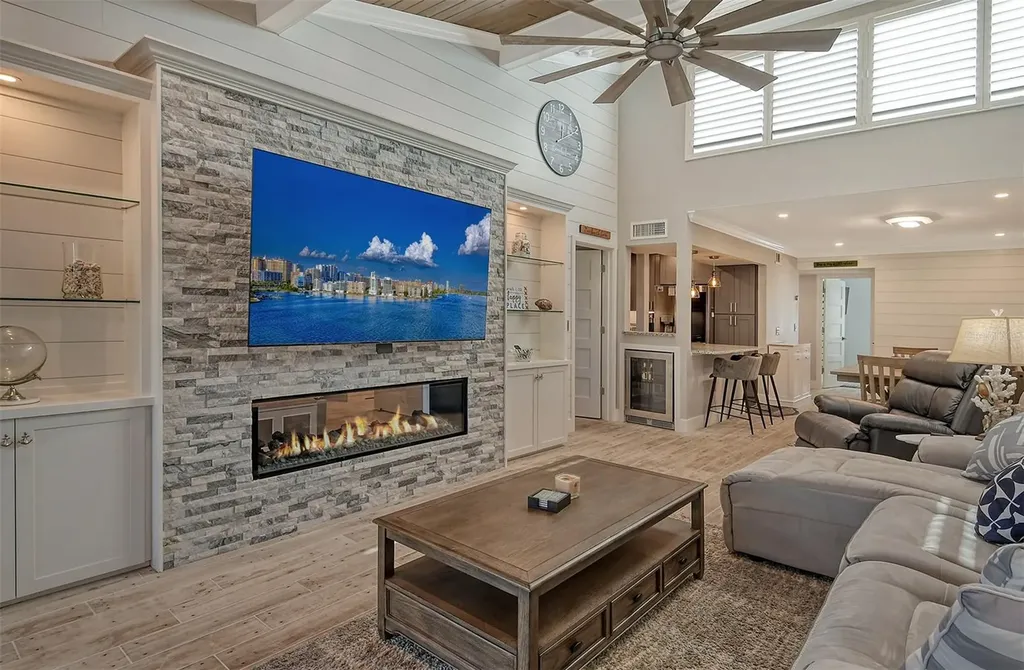 1601 Bayhouse Point Drive Sarasota FL 34231