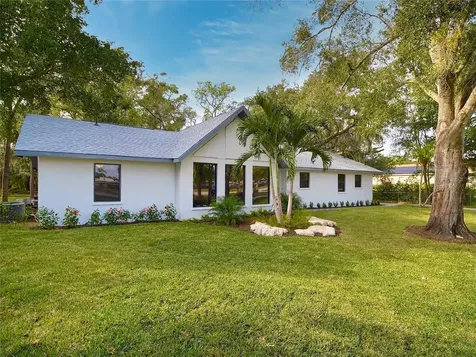 3520 57th Street E Bradenton FL 34208