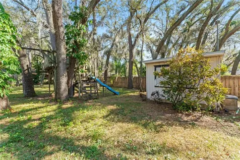 7110 Woodfield Drive Tampa FL 33617