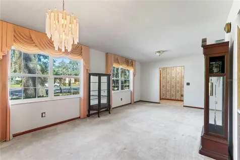 7110 Woodfield Drive Tampa FL 33617