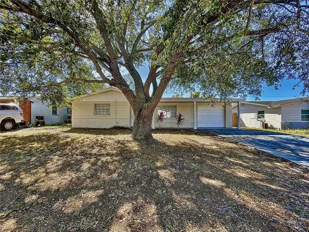 4132 Beacon Square Drive Holiday FL 34691