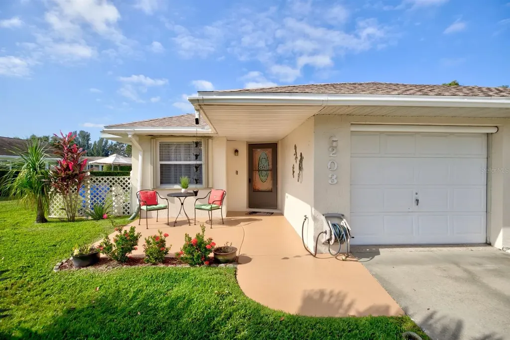 203 Golfpoint Drive Lake Placid FL 33852