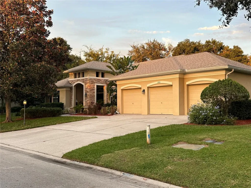 2904 Hammock Vista Court Plant City FL 33566