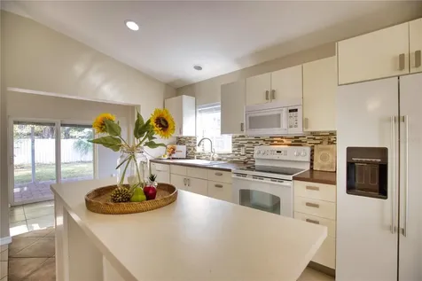 2114 9th Avenue W Bradenton FL 34205