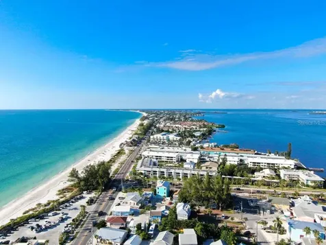 2114 9th Avenue W Bradenton FL 34205
