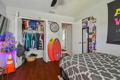 133 N Bay Hills Boulevard Safety Harbor FL 34695