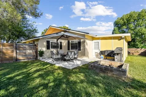 133 N Bay Hills Boulevard Safety Harbor FL 34695