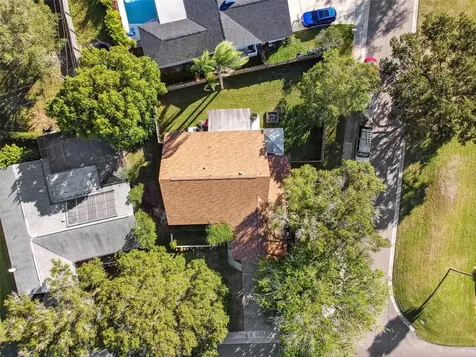 133 N Bay Hills Boulevard Safety Harbor FL 34695