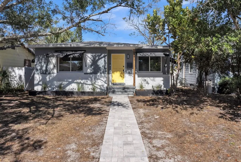 4535 3rd Avenue N St Petersburg FL 33713