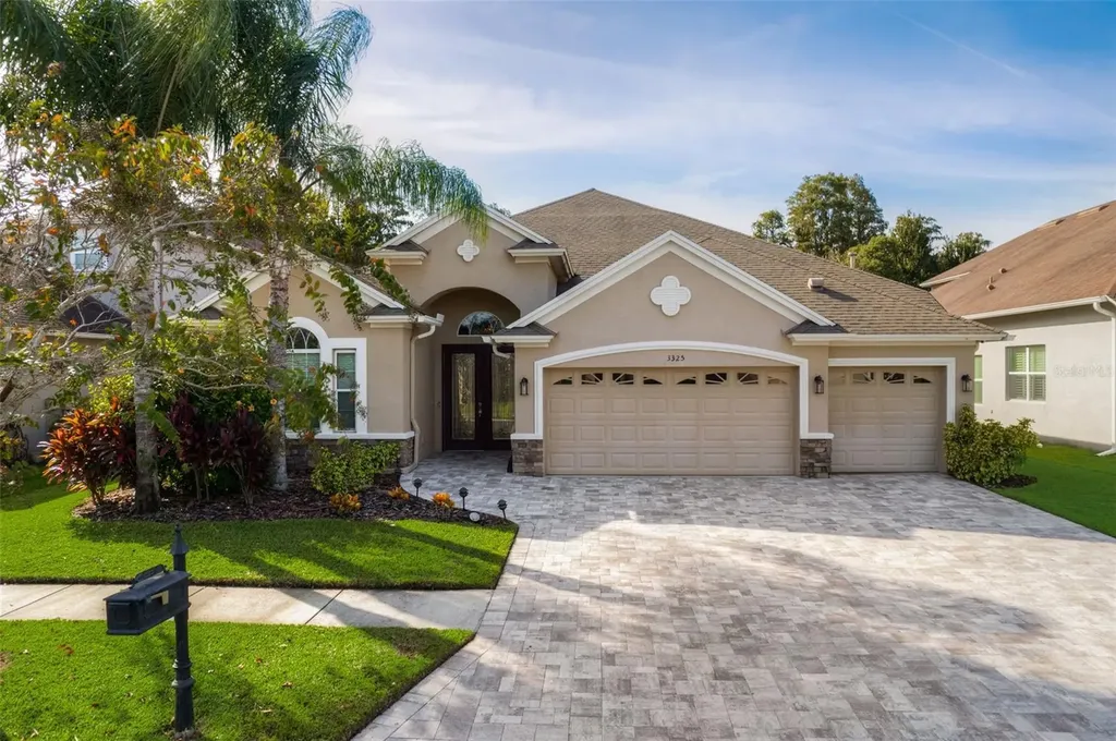 3325 Diamond Falls Circle Land O Lakes FL 34638