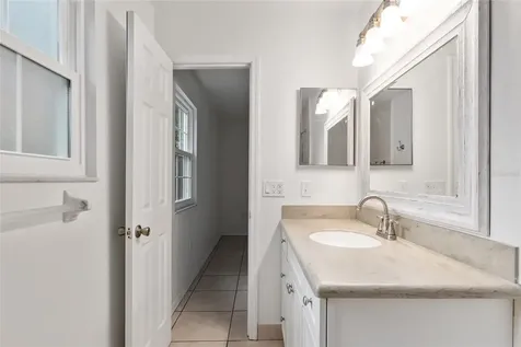 9818 SW 54th Lane Gainesville FL 32608