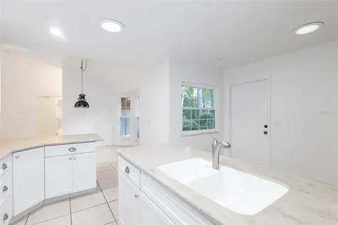 9818 SW 54th Lane Gainesville FL 32608