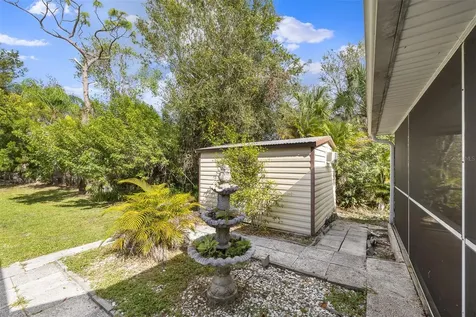 1860 Banana Street Punta Gorda FL 33980