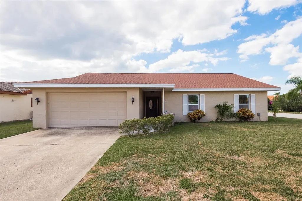 9801 San Lorenzo Way Port Richey FL 34668