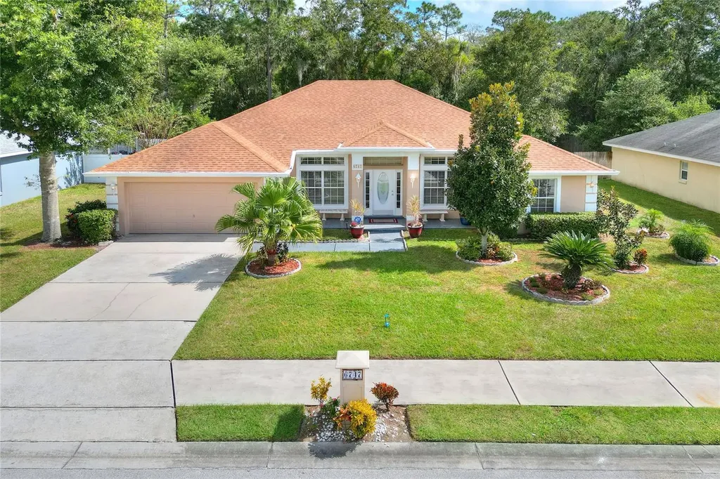 6747 Krenson Oaks Circle Lakeland FL 33810