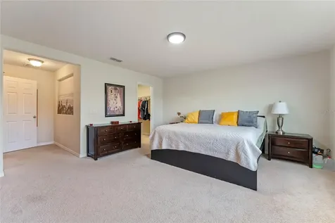 5121 Dove Tree Street Orlando FL 32811