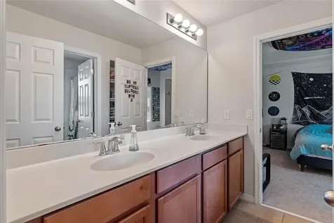 5121 Dove Tree Street Orlando FL 32811