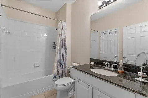 5121 Dove Tree Street Orlando FL 32811