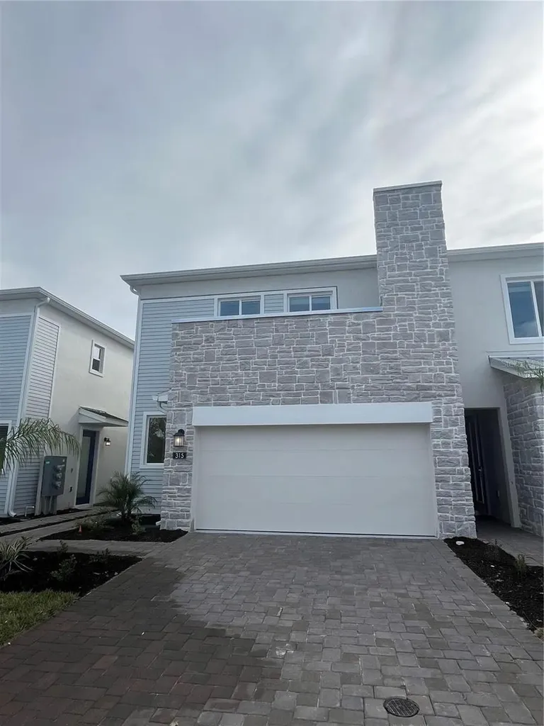 315 Nine Iron Drive Davenport FL 33896