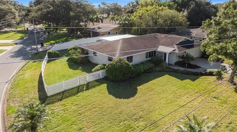 4499 Birch Street NE St Petersburg FL 33703