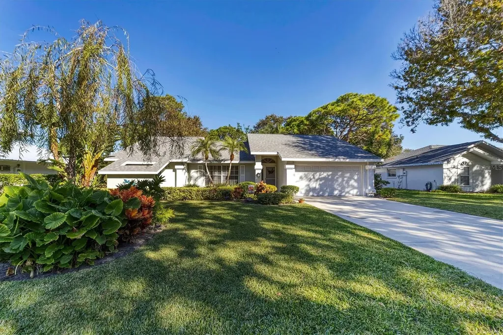 8703 10th Avenue NW Bradenton FL 34209