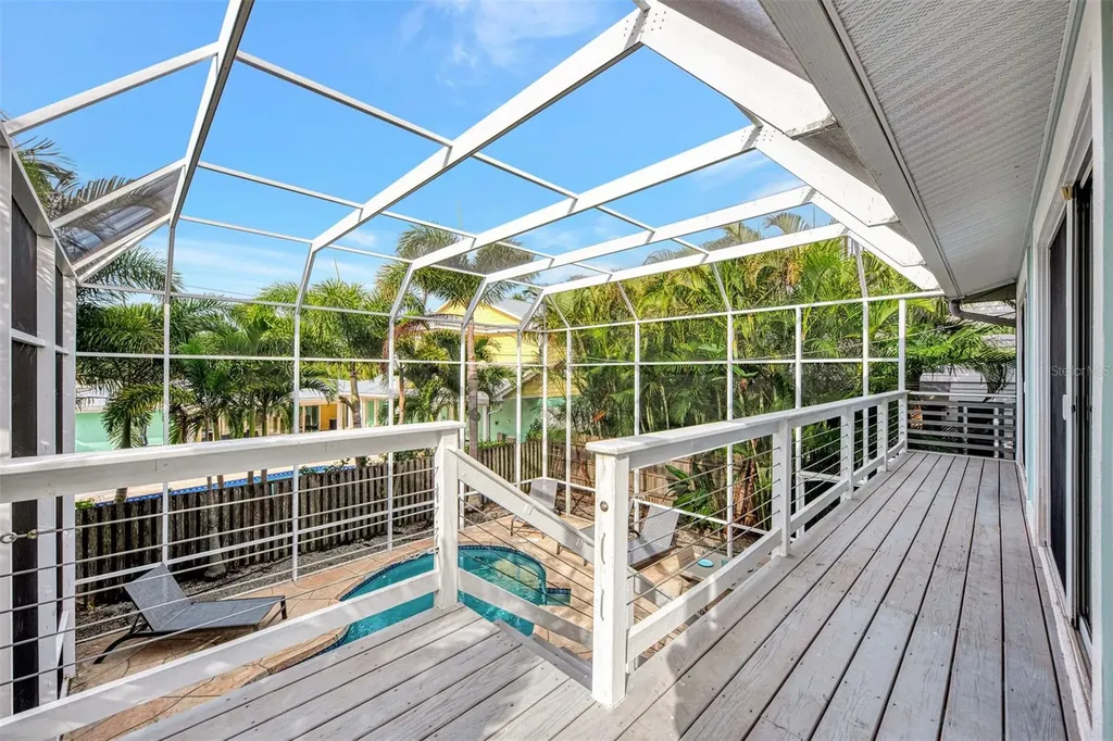 5516 Avenida Del Mare Sarasota FL 34242