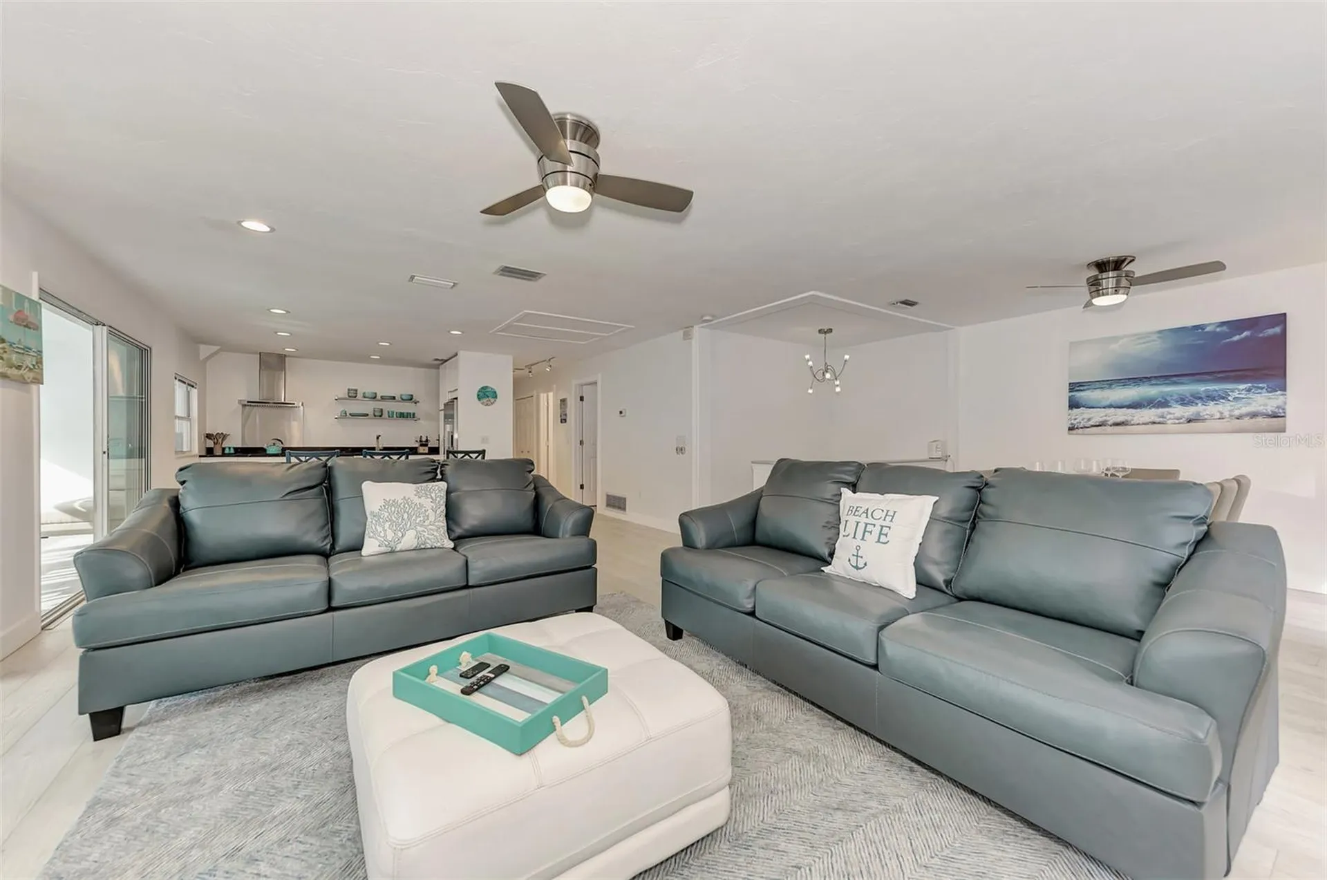 5516 Avenida Del Mare Sarasota FL 34242