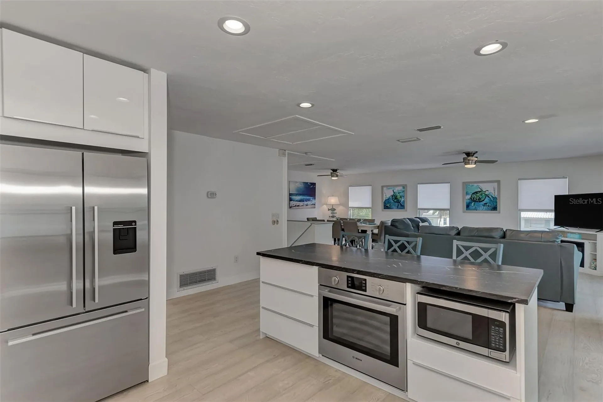 5516 Avenida Del Mare Sarasota FL 34242