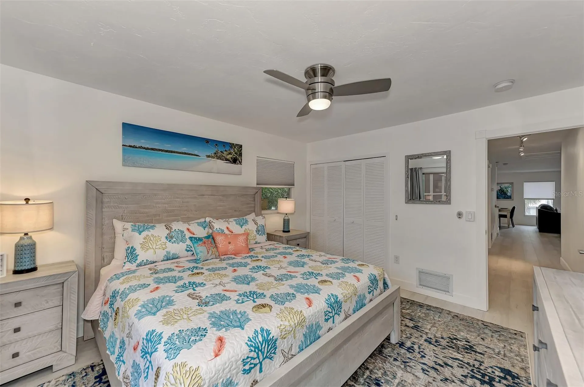 5516 Avenida Del Mare Sarasota FL 34242