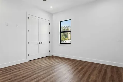 5323 Lake Pearl Court Tampa FL 33625