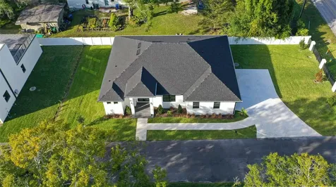 5323 Lake Pearl Court Tampa FL 33625
