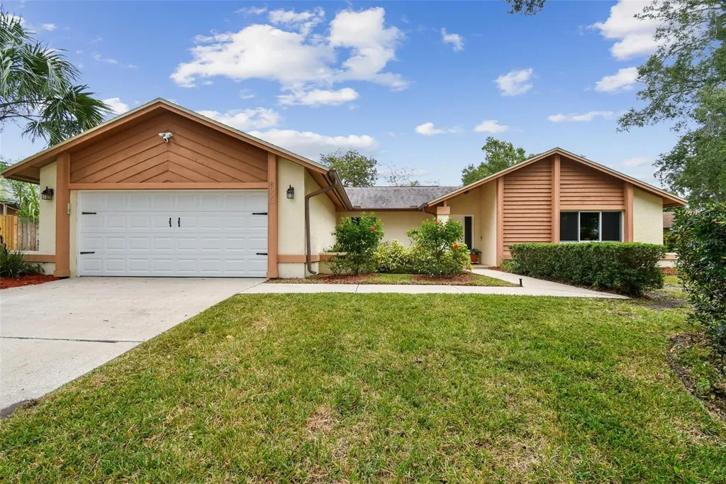 8023 Chianti Drive Orlando FL 32836