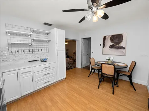 323 Lakeshore Court Polk City FL 33868
