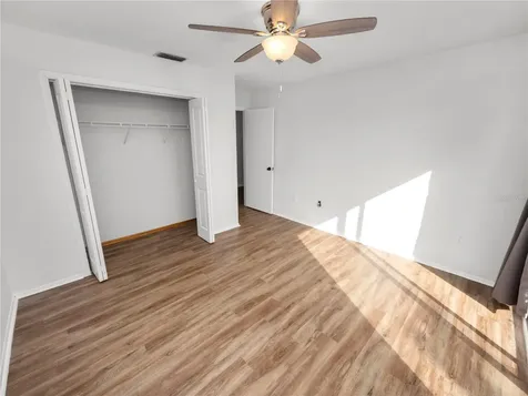 323 Lakeshore Court Polk City FL 33868