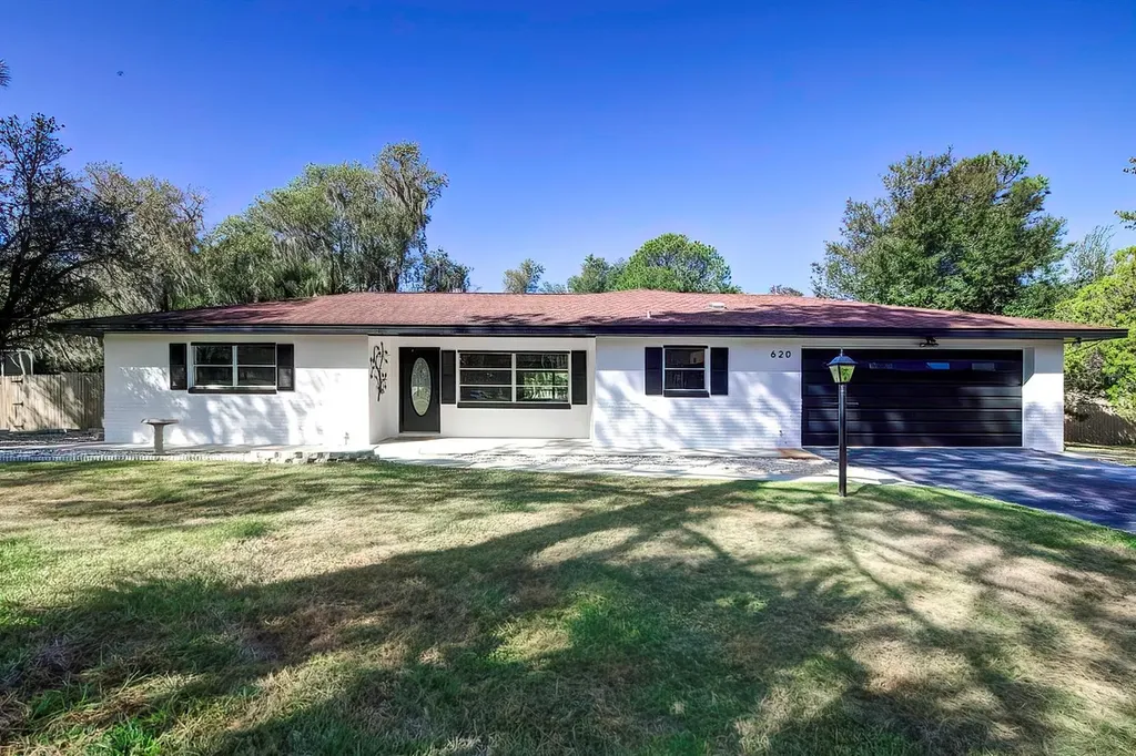 620 N Mcgowan Avenue Crystal River FL 34429
