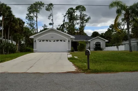 3749 Inagua Avenue North Port FL 34286