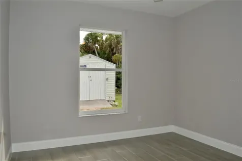 3749 Inagua Avenue North Port FL 34286