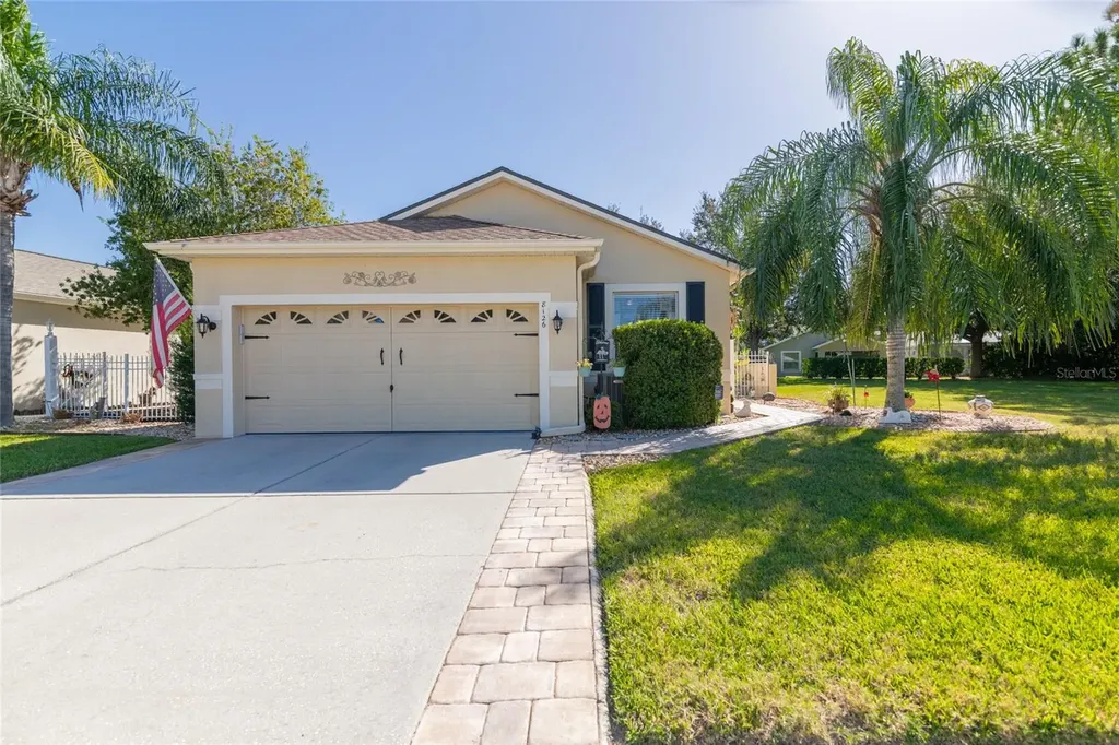 8126 Ponkan Road Land O Lakes FL 34637