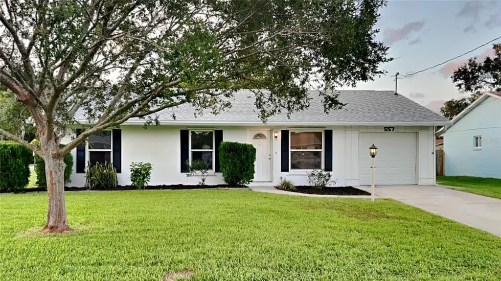 557 10th Street Daytona Beach FL 32117