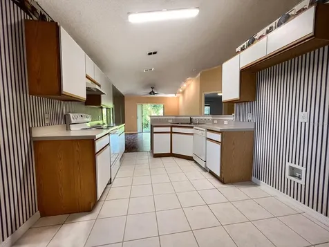 2449 Augusta Way Kissimmee FL 34746