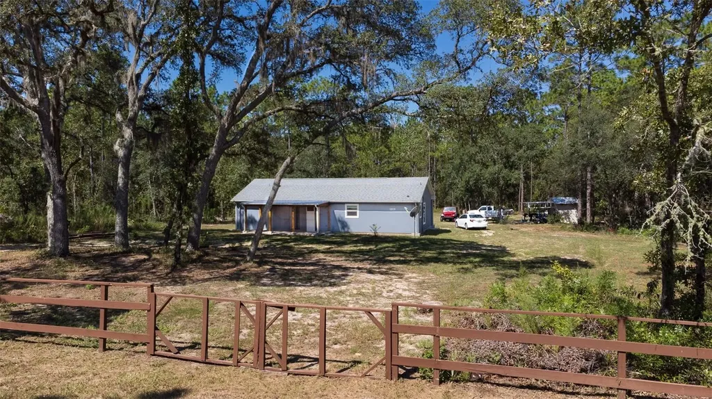 8196 SW 125th Terrace Dunnellon FL 34432