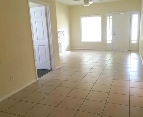 805 19th Avenue S St Petersburg FL 33705