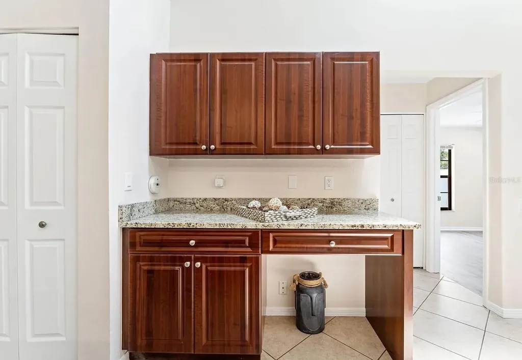 1302 83rd Street NW Bradenton FL 34209