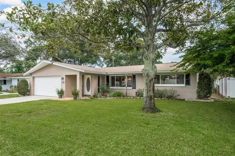 1669 Woodridge Drive Clearwater FL 33756