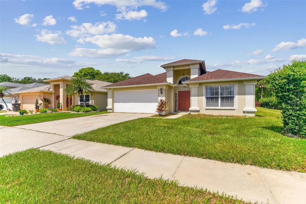 2001 Avalon Cove Court Brandon FL 33511