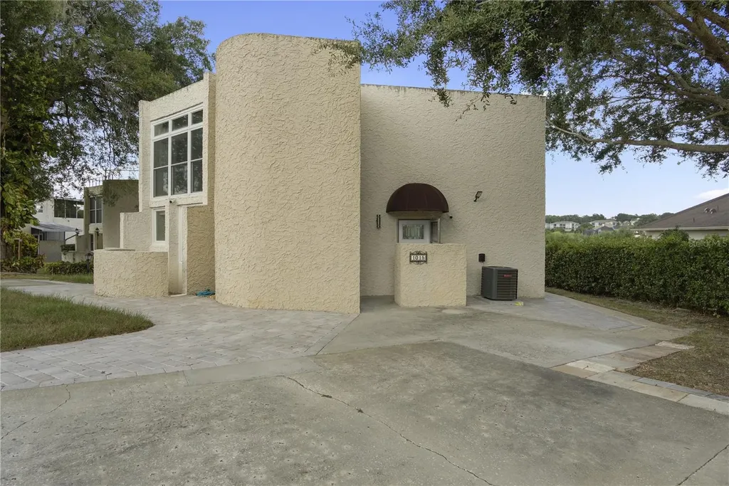 1015 Encourte Green Apopka FL 32712