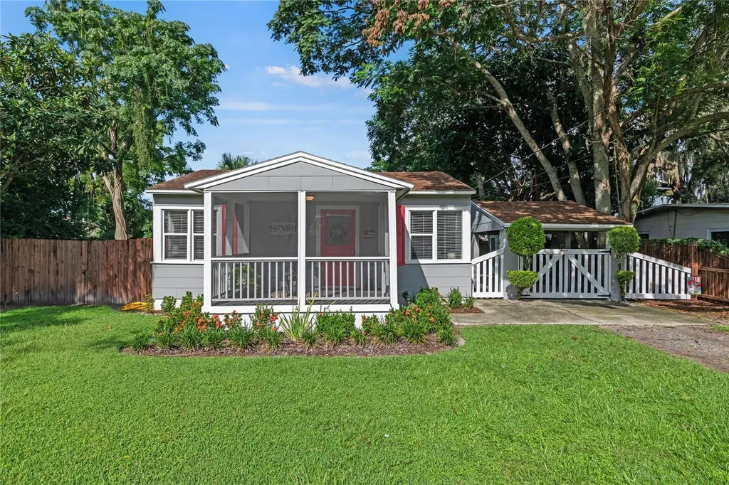 2350 Mayer Street Orlando FL 32806