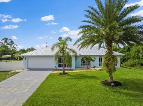 9267 Charms Avenue Englewood FL 34224